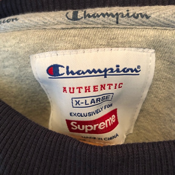 Supreme x Champion Script Crewneck Sweatshirt - Picture 5 of 7